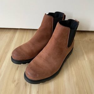 Sorel Chelsea Boots